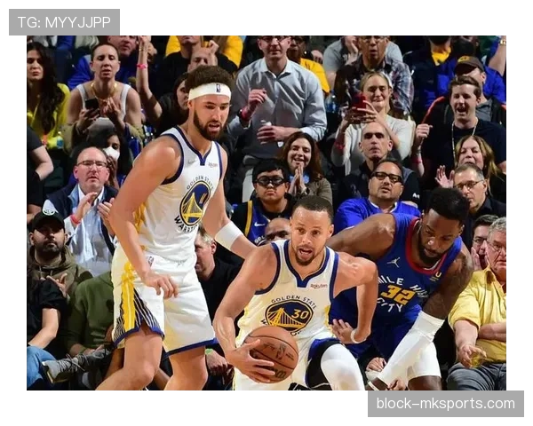 普尔无球跑动拉开空间，高效输出改变勇士进攻结构